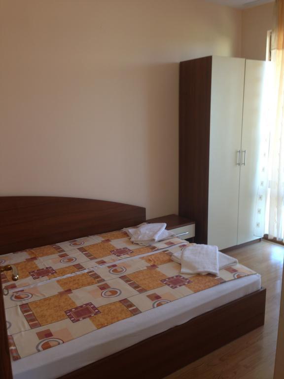 Gardenia Apartments Primorsko Ruang foto