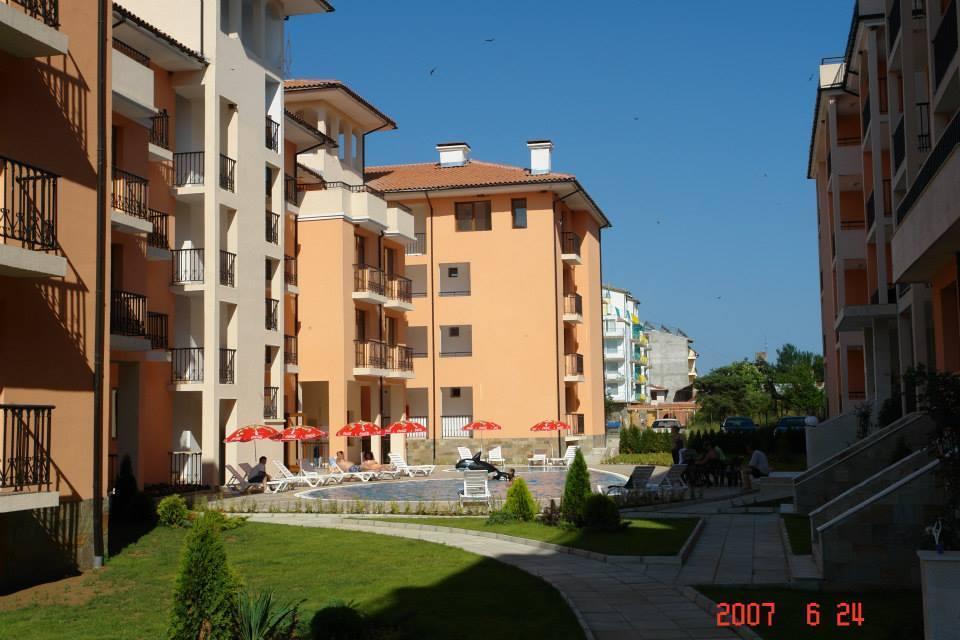 Gardenia Apartments Primorsko Bagian luar foto