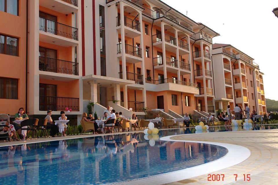 Gardenia Apartments Primorsko Bagian luar foto